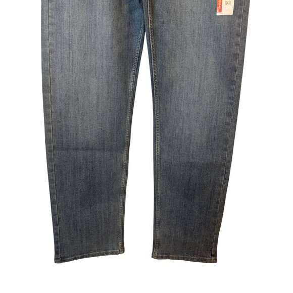 NWT Wrangler 32x32 Mens Regular Fit Blue Denim Jeans - Picture 11 of 12
